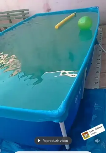 Vendo piscina de 3 mil litros