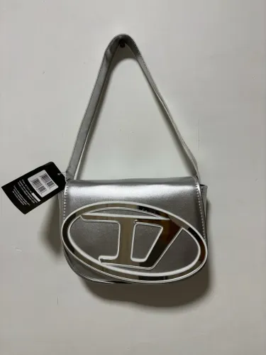 Bolsa Prata Metalizada Estilo Fashion Linha Premium - Nova