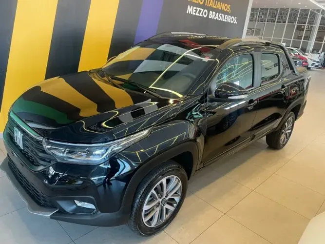 Fiat Strada Volcano 1.3 Flex 8V CD 2027