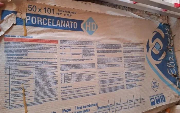 Porcelanato HD Elizabeth antique wood amber 50 X 101 (2 caixas)