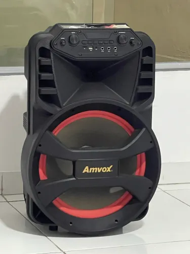 Vendo caixa de som Amvox 800w de potência