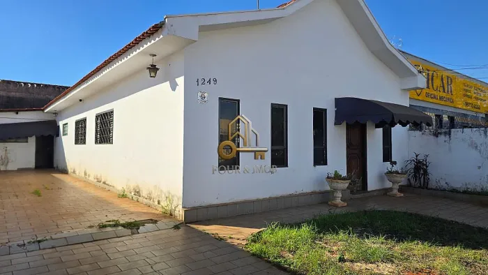 Venda-Casa-Araraquara-Jardim das Estações (Vila Xavier)