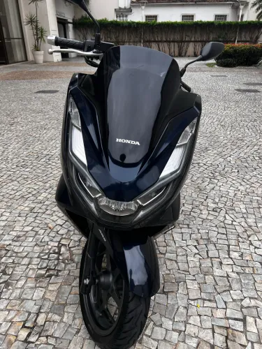 PCX DLX AZUL 2026 2.800km rodado Único Dono 