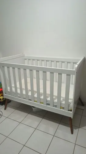 Vendo berço e colchão