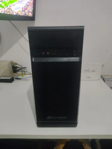 Computador ASUS Core i3 apenas CPU
