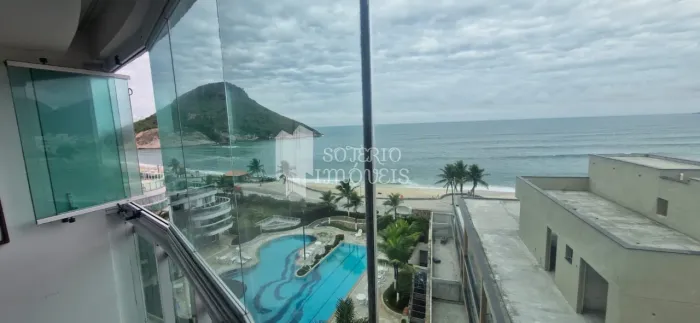 VENDO PONTAL BEACH RESORT 84M² MOBILIADA RECREIO DOS BANDEIRANTES