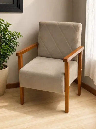 Poltrona Decorativa com Braço em Madeira - Confortável e Estilosa