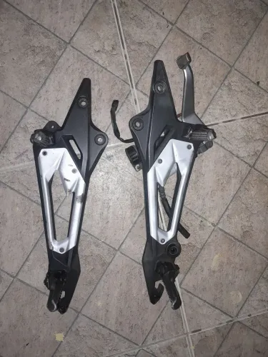 Pedaleira de Kawasaki 2014
