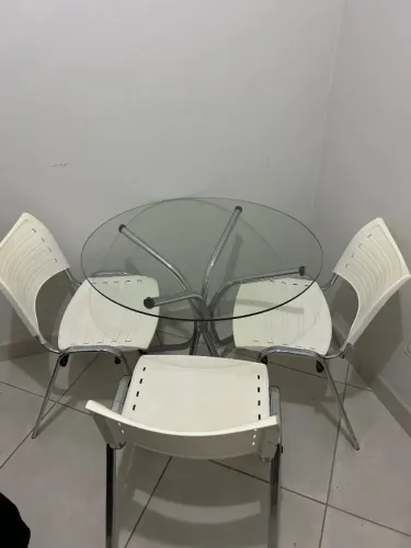 Mesa de jantar redonda 