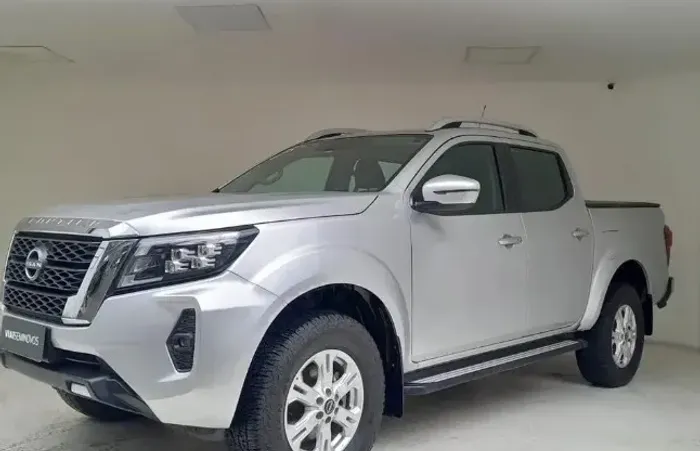 Nissan Frontier XE CD 4X4 2.3 Bi-TB Diesel Aut. 2025