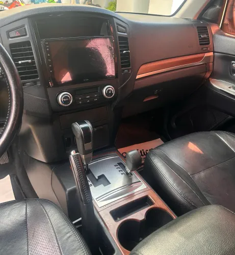 Mitsubishi Pajero HPE Full 3.2 4X4 T.i.dies. 5P AUT 2013