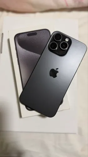 iPhone 15 Pro Max - 256GB