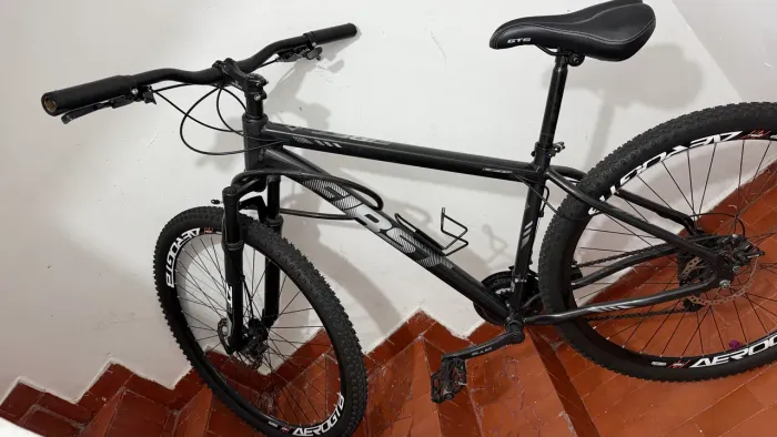 Bicicleta Aro 29 GTA - Freio a Disco