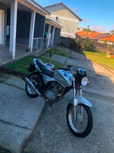 Vendo Honda titan150cc 