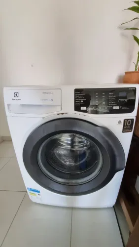 Lavadora Electrolux Premium Care 11 kg - LFE11