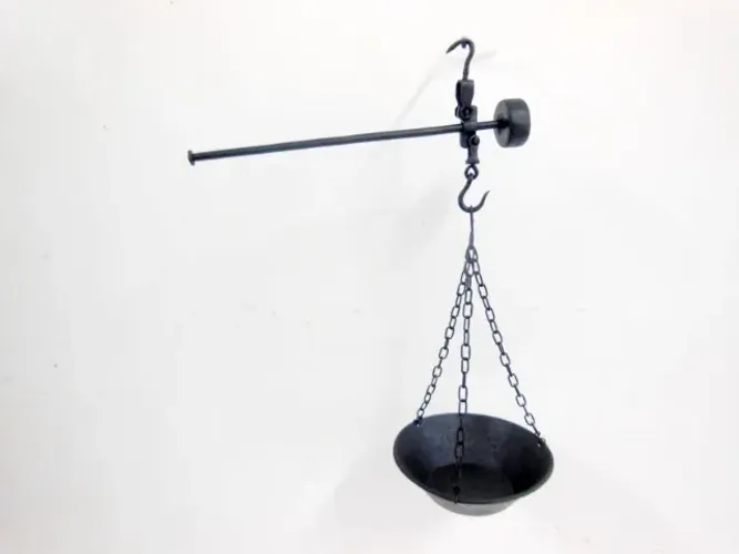 Balança Antiga de Ferro p/ Decoração