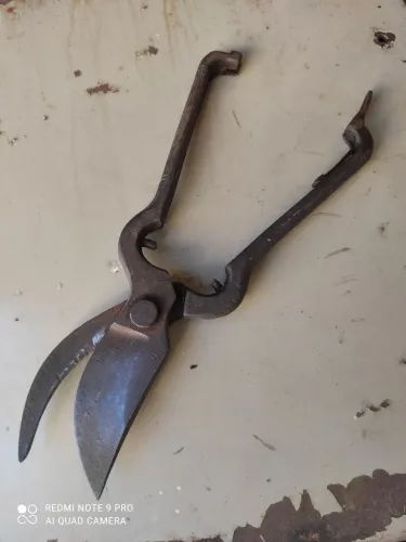 Podador de galhos,antigo,CORNETA :