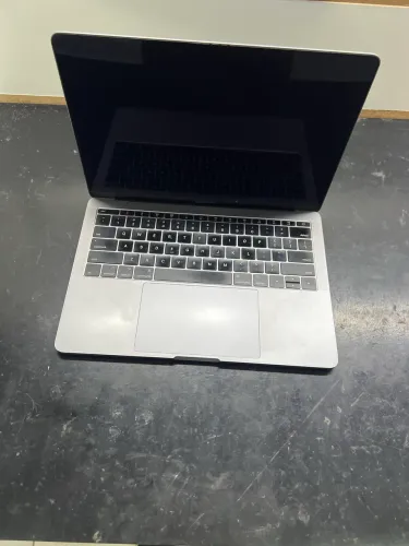 MacBook Pro 13"  i5 8gb 
