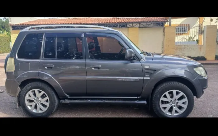 Mitsubishi Pajero TR4 2.0/ 2.0 Flex 16V 4X4 Mec. 2012