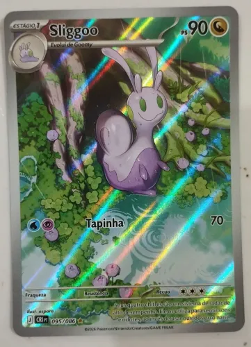 Carta colecionável pokémon original Ful Art Sliggoo (095/086)