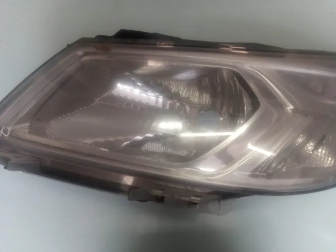 Farol Lado Esquerdo Onix 2016-2019 N80 C/Detalhe