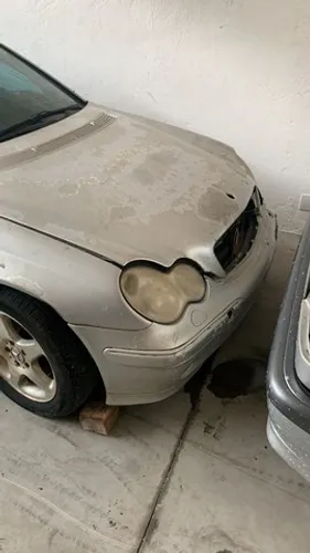 Sucata Mercedes C320 2000 A 2005 ( Para Retirada De Peças)