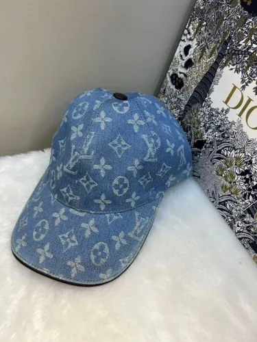 BONÉ  LV  JEANS LINHA PREMIUM ALTO PADRÃO DE QUALIDADE MESMO ?