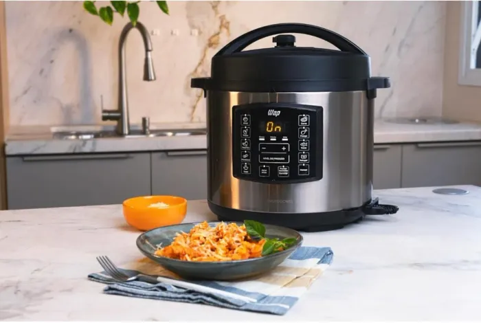 Panela de Pressão Elétrica Inox 1000W