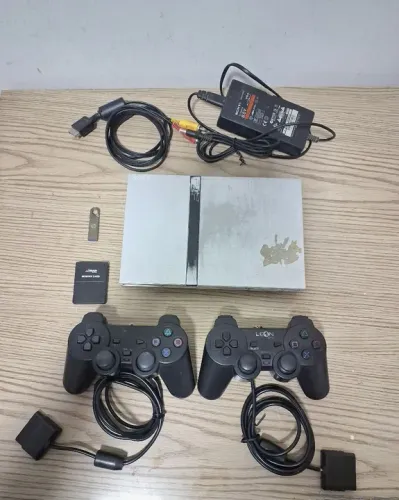 Promoção Playstation 2 Destravado 2 Controles( ACEITO CREDISHOP)