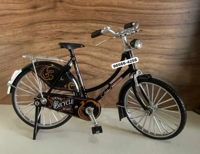 Bicicleta miniatura 