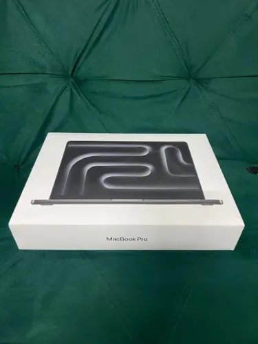 Computador Macbook apple Pro M3 512gb / 8gb tela 14 pol Space Gray - Lacrado