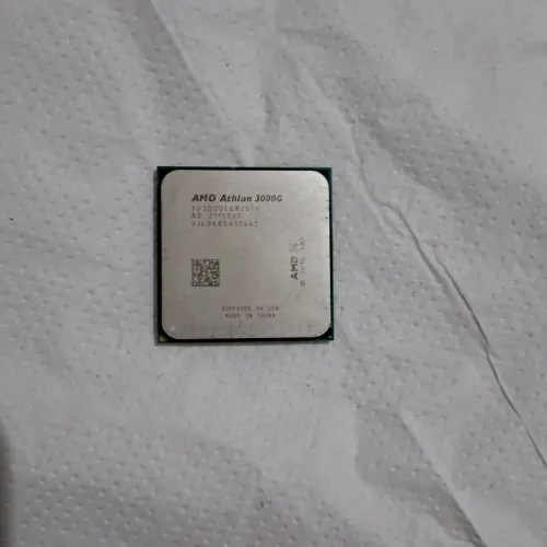 Processador AMD Athlon 3000G Com Cooler Box