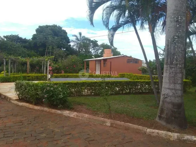 Chácara dos Sonhos: Um Paraíso de 5.000m² com Piscina Aquecida, Espaço Gourmet e Muito Mai