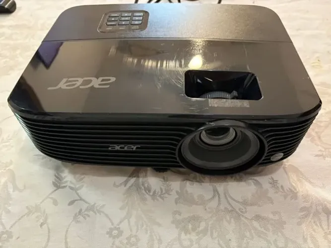 Projetor Acer X1223h - 3600 Lumens