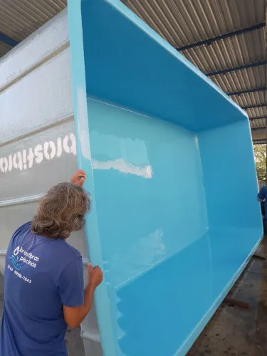 Piscina fibra 6.26m amplo espaço 