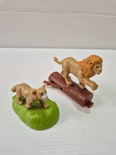 2 Miniaturas Simba e Nala Rei Leão (fala) - Oficiais 2019
