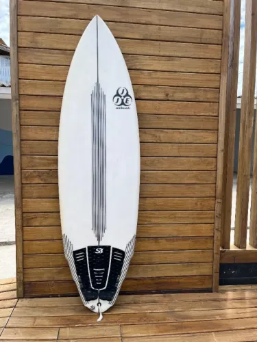 Prancha surf 5'9, 34L