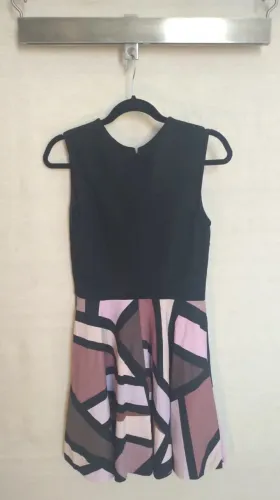 Vestido marca Diane Von Furstenberg (Bélgica) preto, algodão