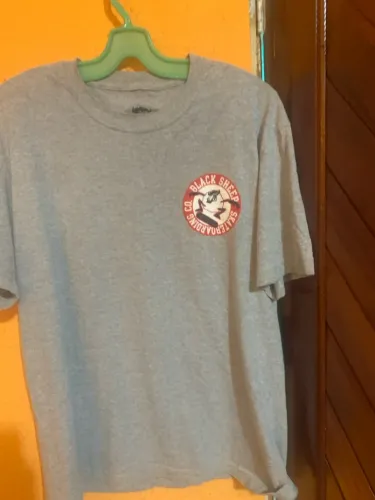 Camiseta Black Sheep Skateboarding