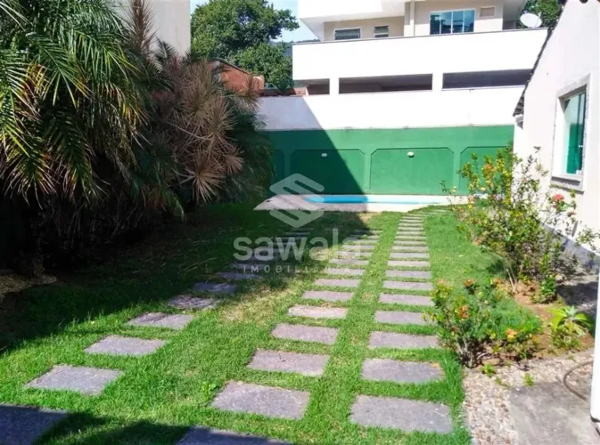 Casa à venda com 320,00m² e 3 quartos em Recreio dos Bandeirantes, Rio de Janeiro - RJ