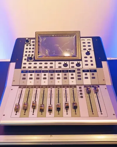 Mesa Profissional Mixer Digital 12 Canais Duonn Atrium 12