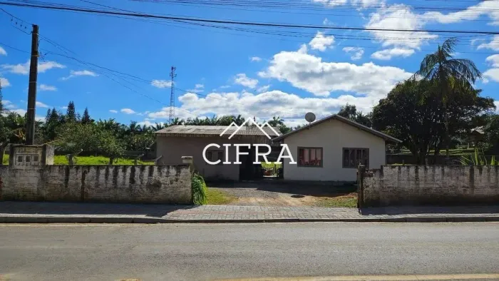 Casa de Alvenaria - Venda - 03 dormitórios - 80m2 - Centro - Lontras