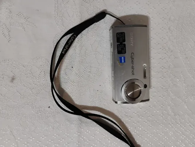 Sony digital cyber shot
