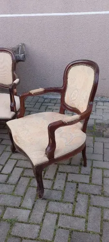 Poltronas clássicas 