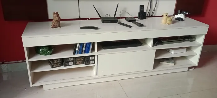 Vendo rack em perfeito estado material de qualidade