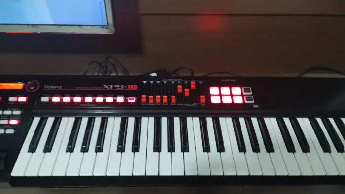 Teclado Roland XPS-10