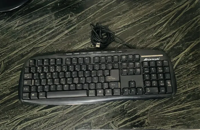 TECLADO