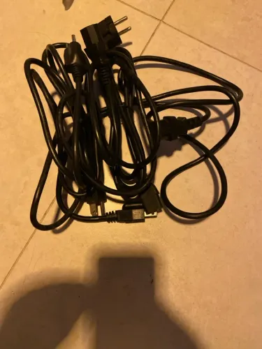 Cabos de energia para PC