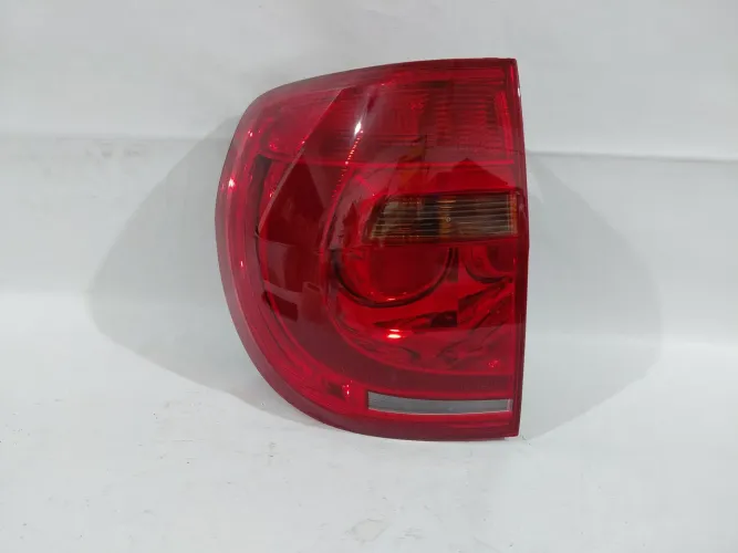Lanterna traseira Fox 2010/2014 esquerda  NOVA ORIGINAL VW