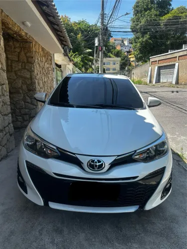 Toyota Yaris XLS Connect 1.5 Flex 16V 5P AUT 2021